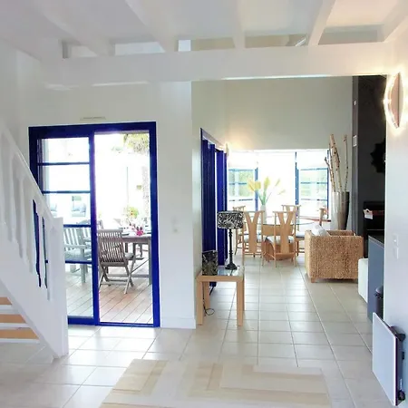 Holiday home Beautiful Duplex House With Terrace And Garden Moliets-et-Maa