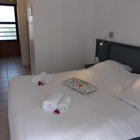 Feriehus Beautiful Duplex House With Terrace And Garden *